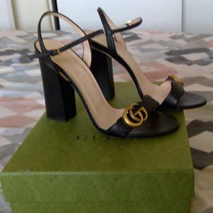 Gucci leather sandals